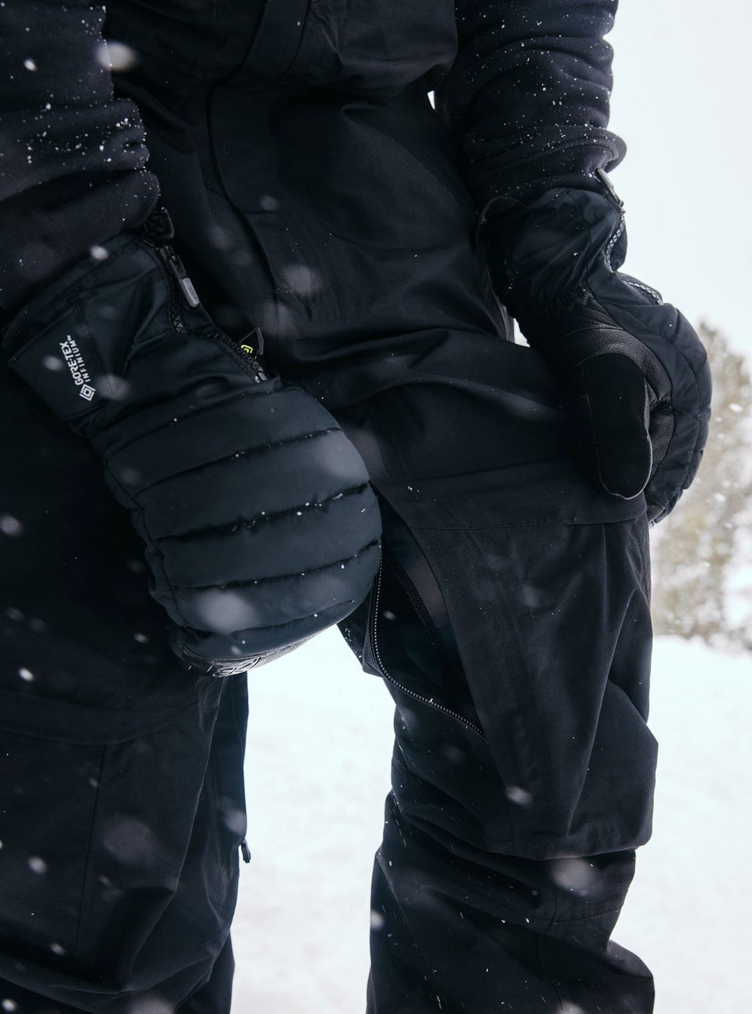 Burton AK Womens Kimmy Gore-Tex 2L Bib Pants 
