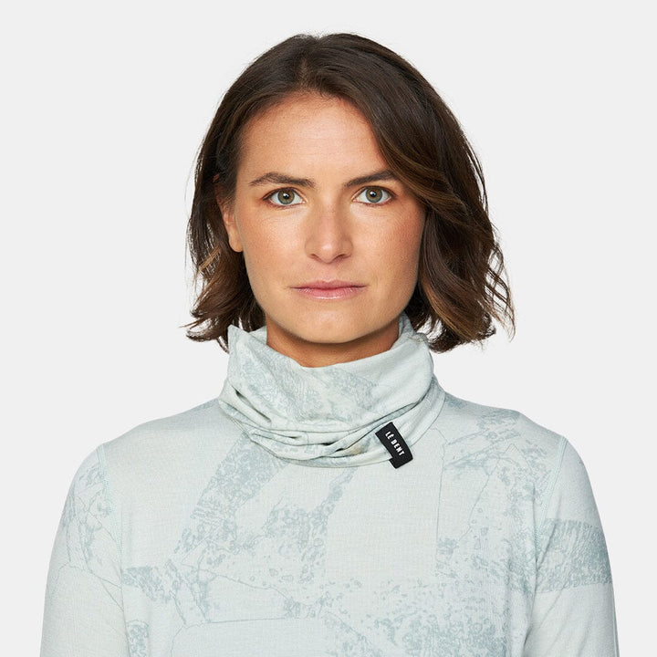 Le Bent Fractal Lightweight Neck Gaiter 
