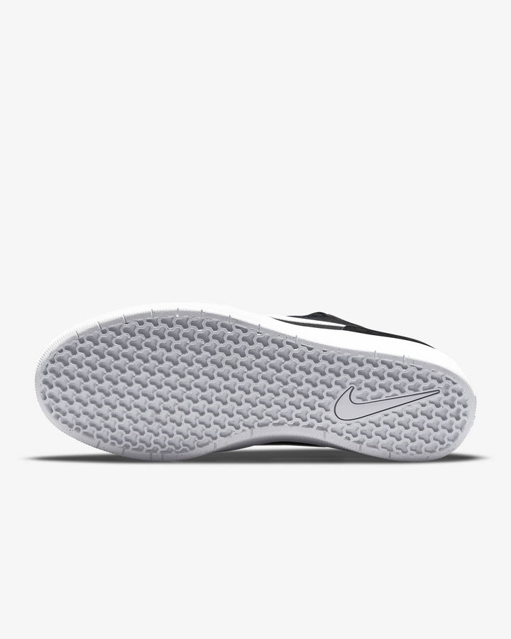 Nike SB Force 58 - Black / Black / White 