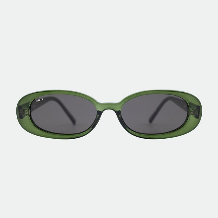 Otra Gina Sunglasses Matcha / Smoke 