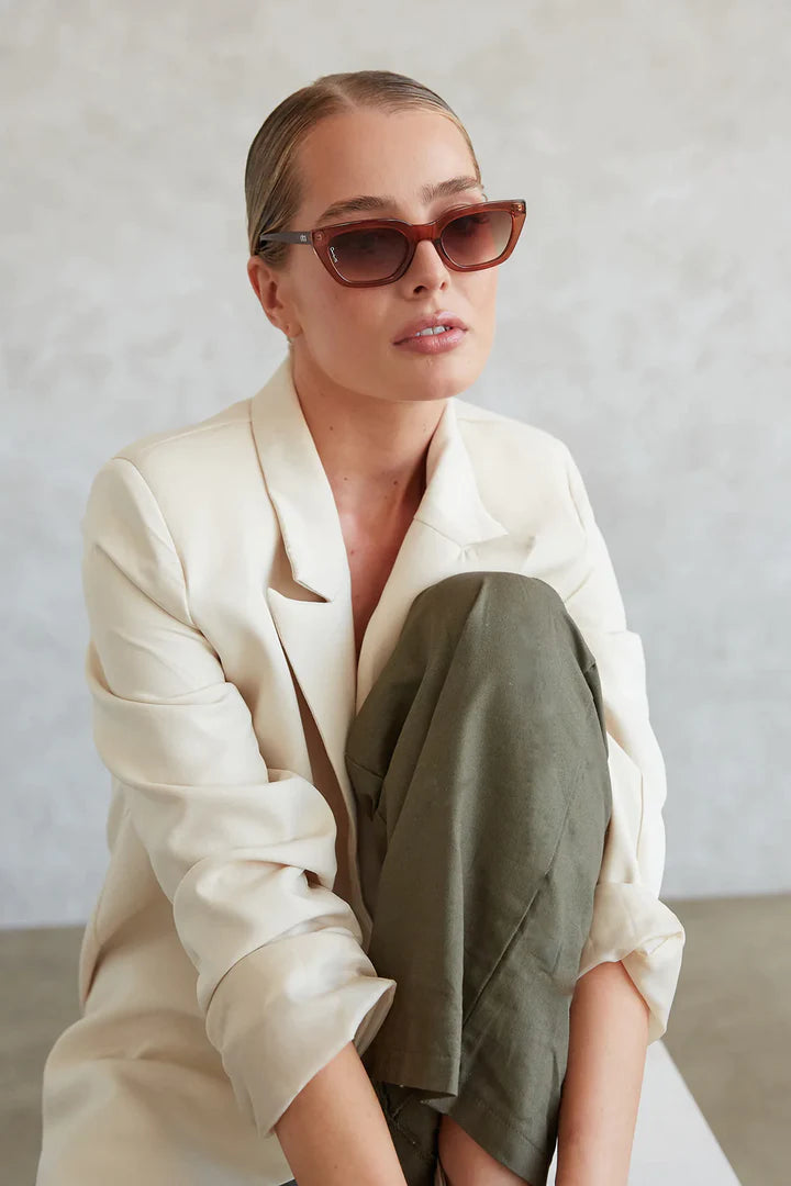 Otra Nove Sunglasses 