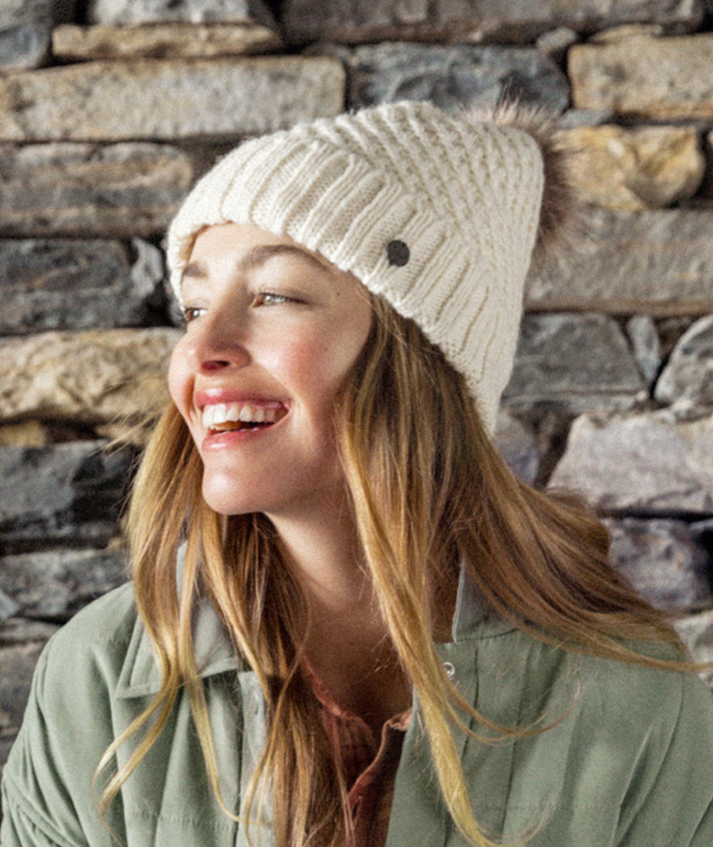 Roxy Blizzard Beanie Egret 
