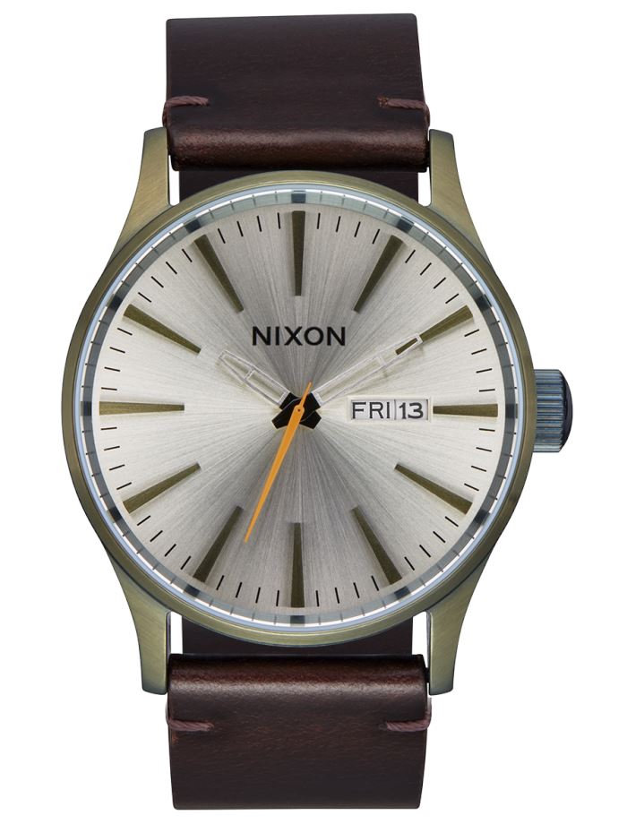 Nixon Sentry Leather Watch Vintage White / Surplus 