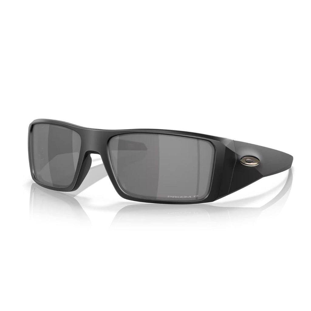 Oakley Heliostat Polarised Sunglasses Matte Black / Black Polar 