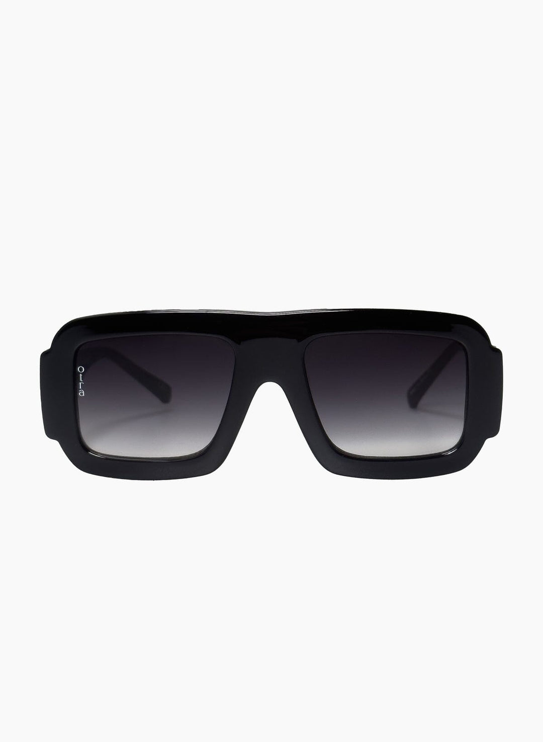 Otra Bria Sunglasses Black / Smoke Fade 