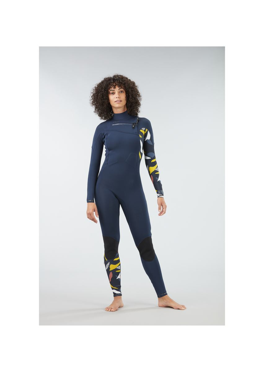 PICTURE WOMENS EQUATION 3/2 Front Zip Dark Petals 8 