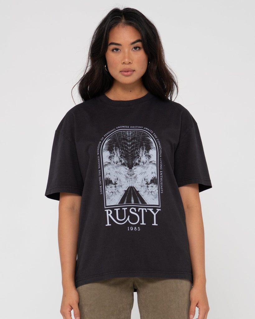 Rusty Destiny Awaits Oversized T-Shirt 