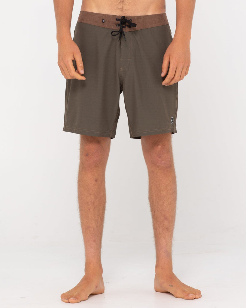 Rusty Dynamite Boardshorts Shadow Army / Earth 33 