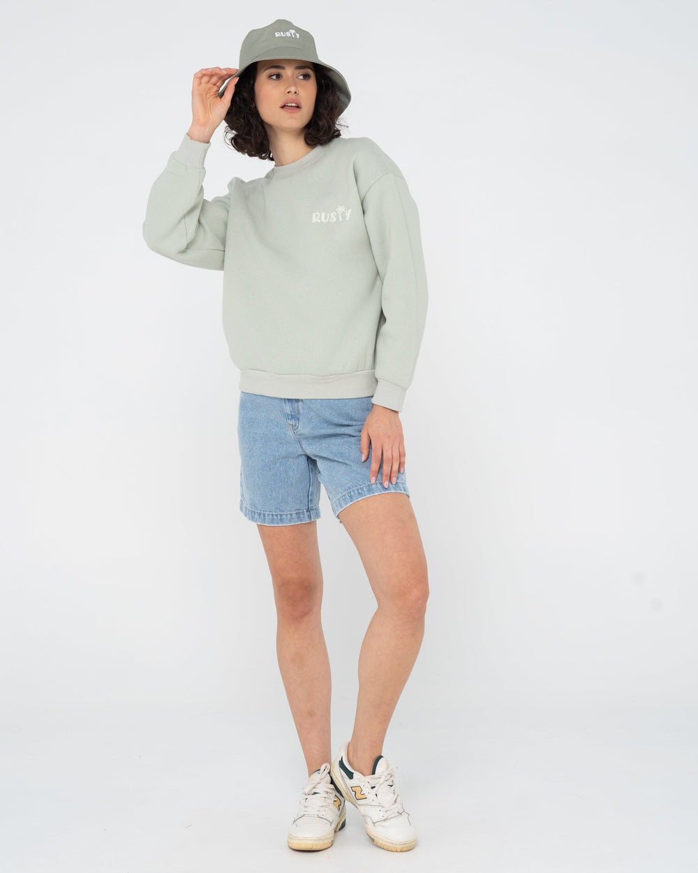 Rusty Essentials Bucket Hat 