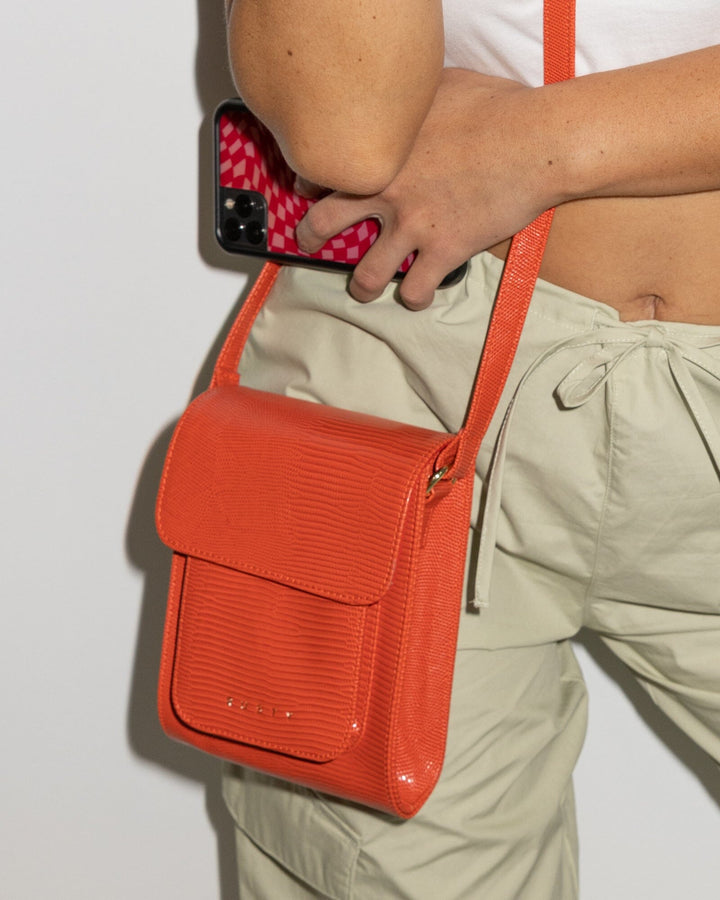 Rusty Mila Textured Sidebag 
