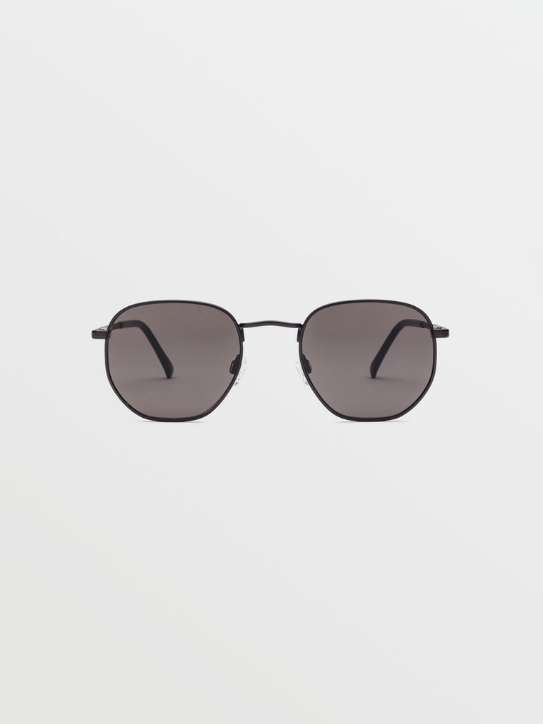 Volcom Happening Sunglasses provide 100% UVA/UVB protection. 