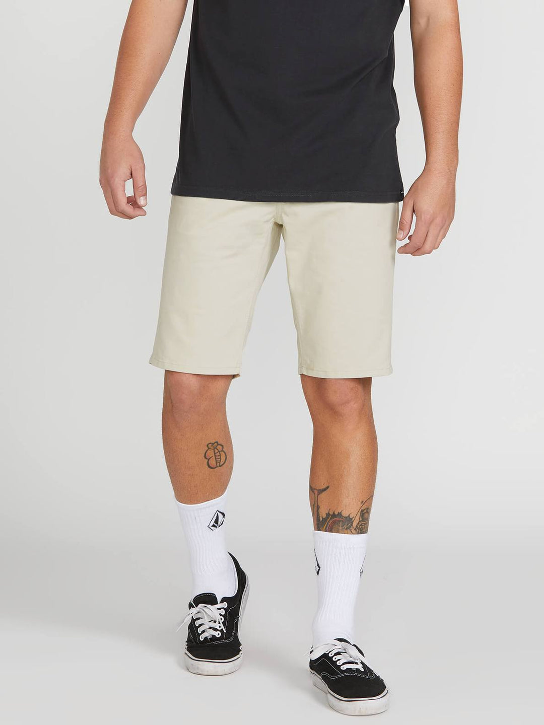 VOLCOM SOLVER LITE 5 POCKET SHORT STONE 33 